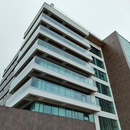 Sky Loft Apartment Iasi Luaran gambar