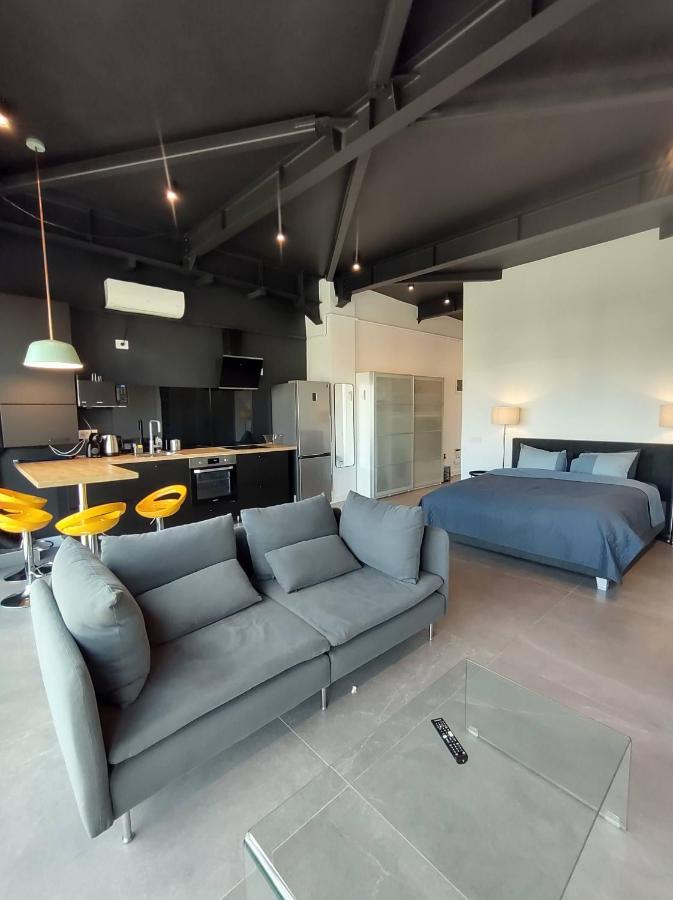 Sky Loft Apartment Iasi Luaran gambar